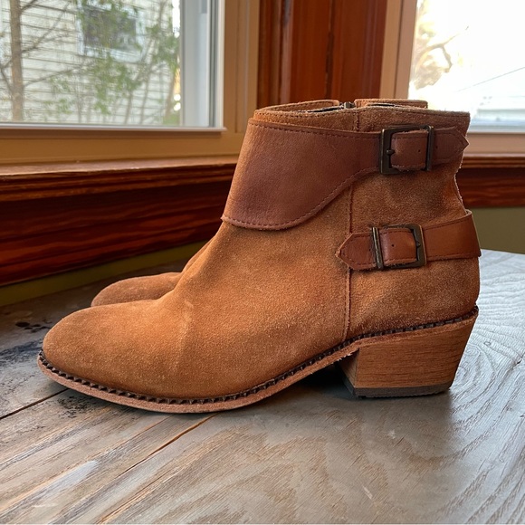 H by Hudson Lumo tan leather ankle boots | size 40 - Picture 3 of 8